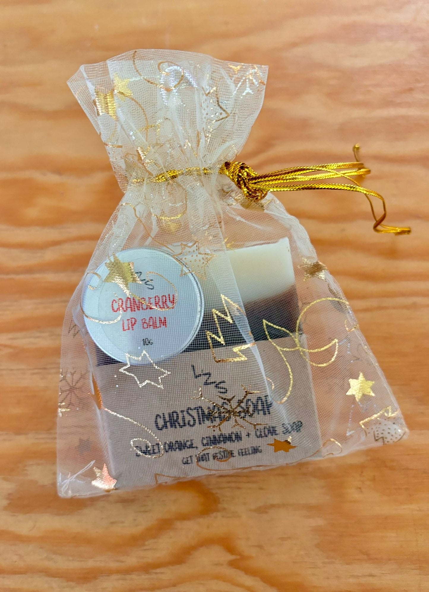 Christmas Soap & Cranberry Lip Balm Gift Set